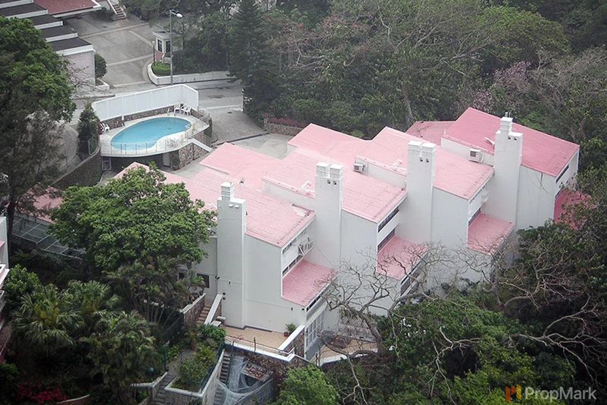 13 Headland Road - Photo 2