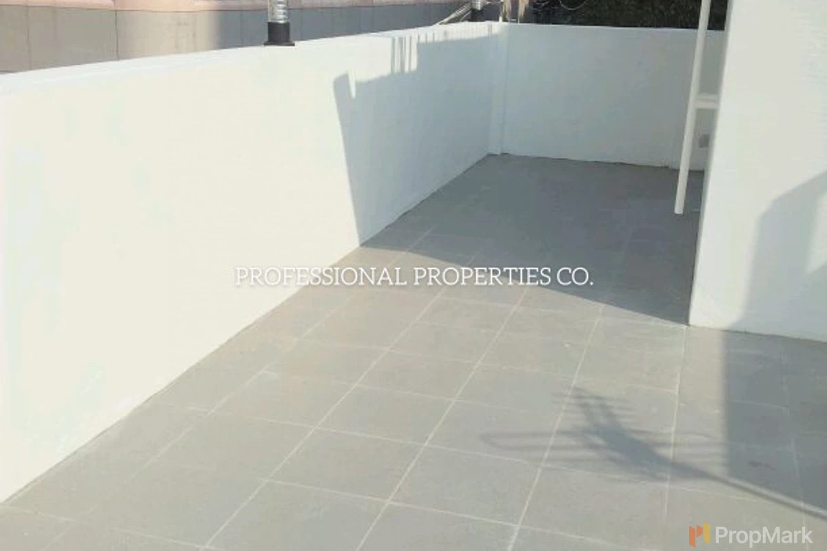 25 Eastern Street - Photo 35