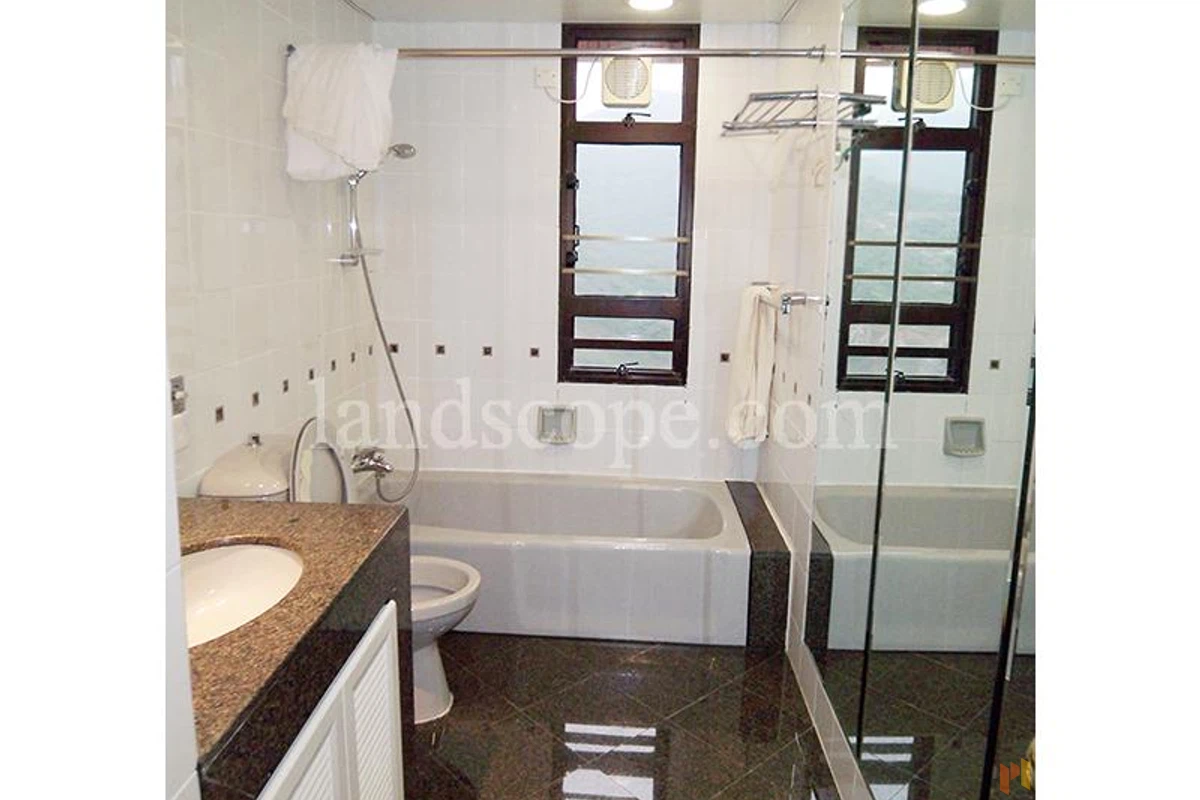 Pacific View - Photo 8