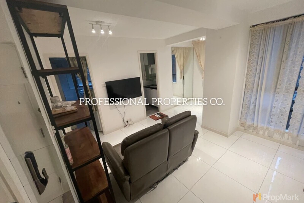 Lilian Court - Photo 1
