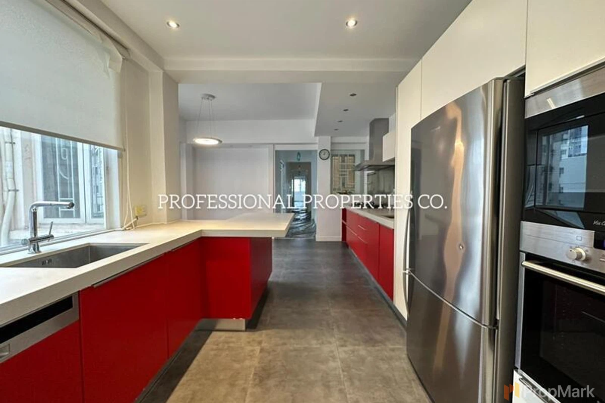 Long Mansion - Photo 9