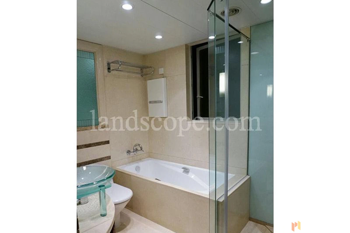 君臨天下 - 相片 3