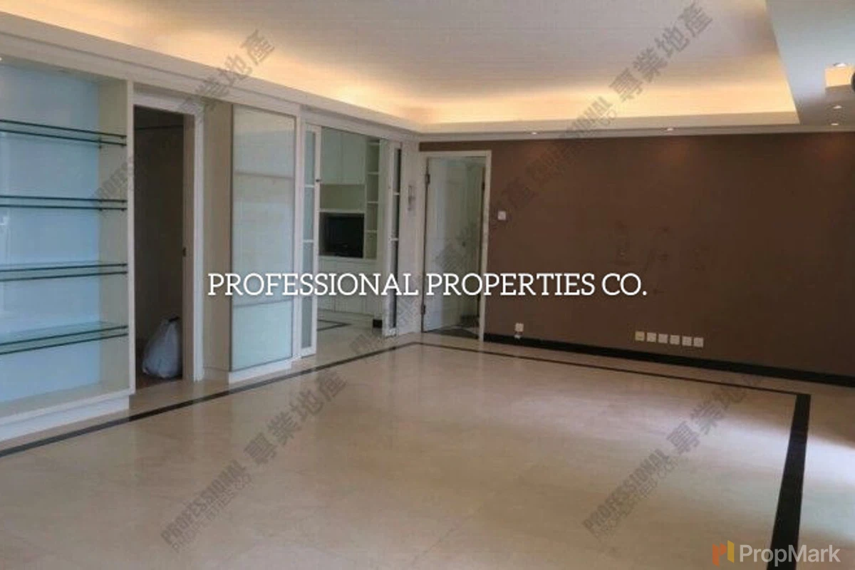 Baguio Villa - Photo 2