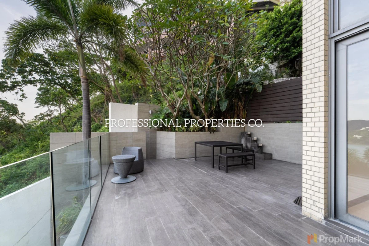 The Beachfront - Photo 4