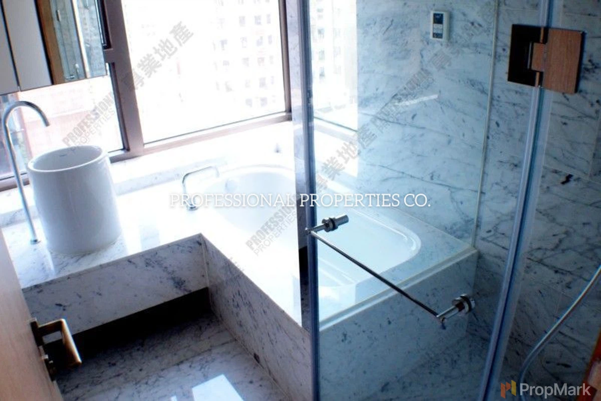 The Gloucester - Photo 3