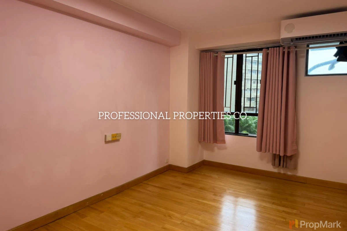 Wilshire Towers - Photo 19