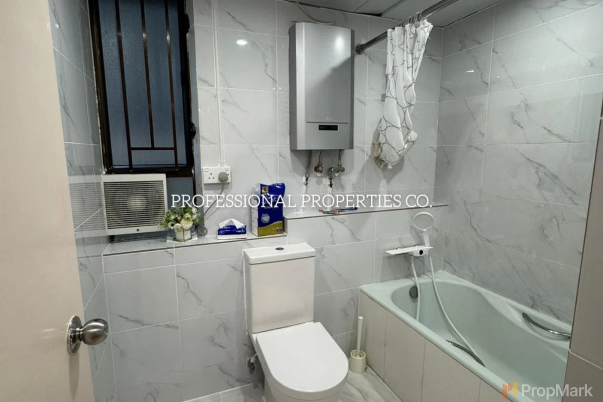 Wilshire Towers - Photo 11