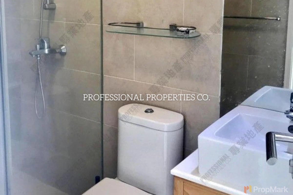 Winly Building - Photo 1