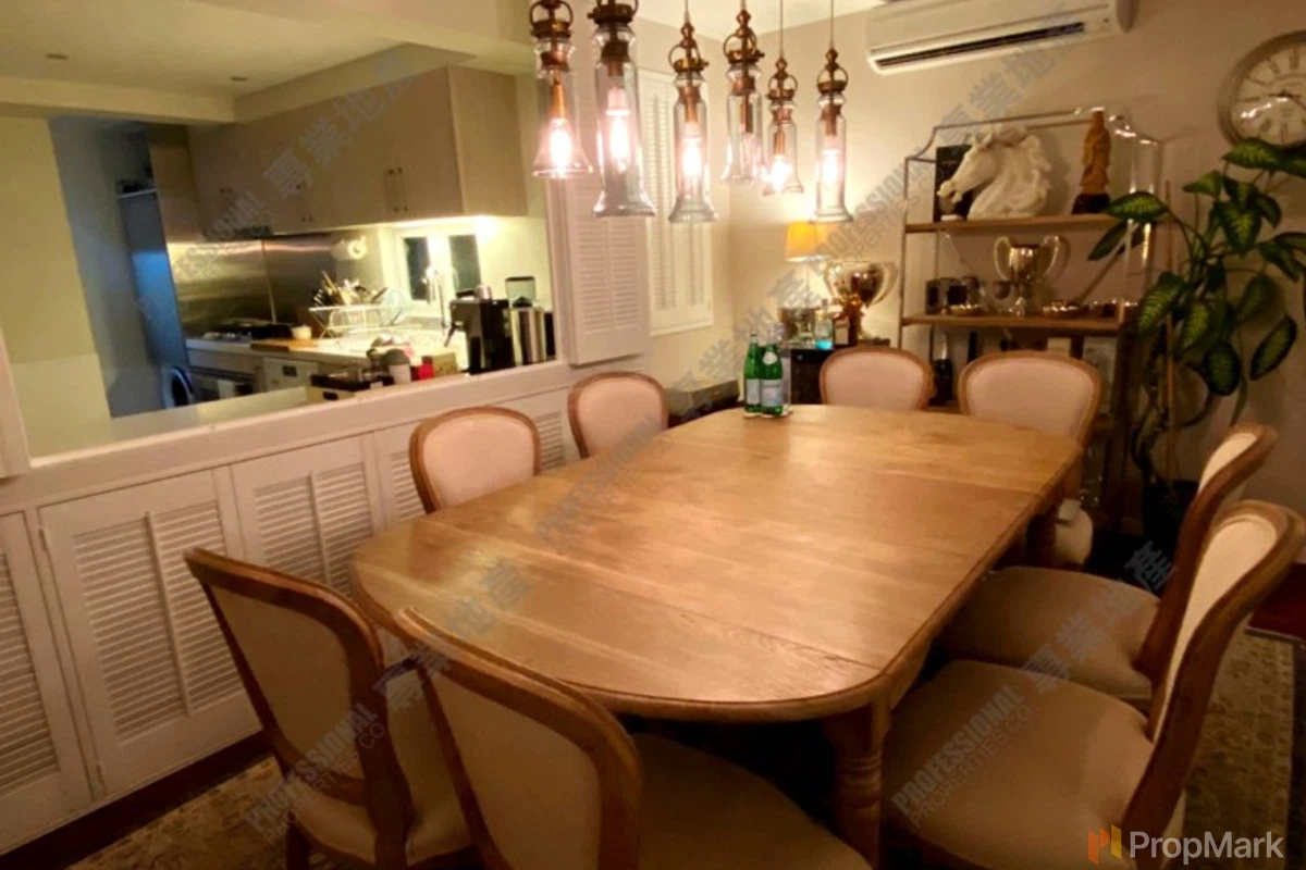 Baguio Villa - Photo 4