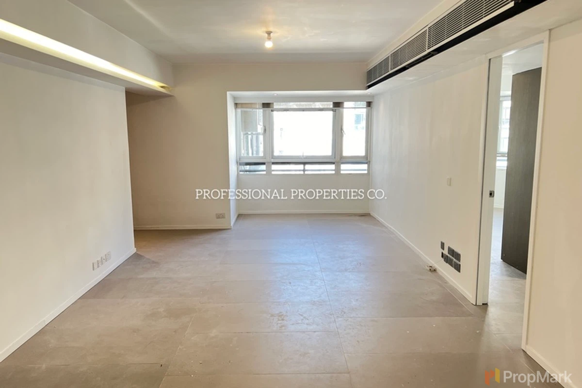 Broom Garden - Photo 1