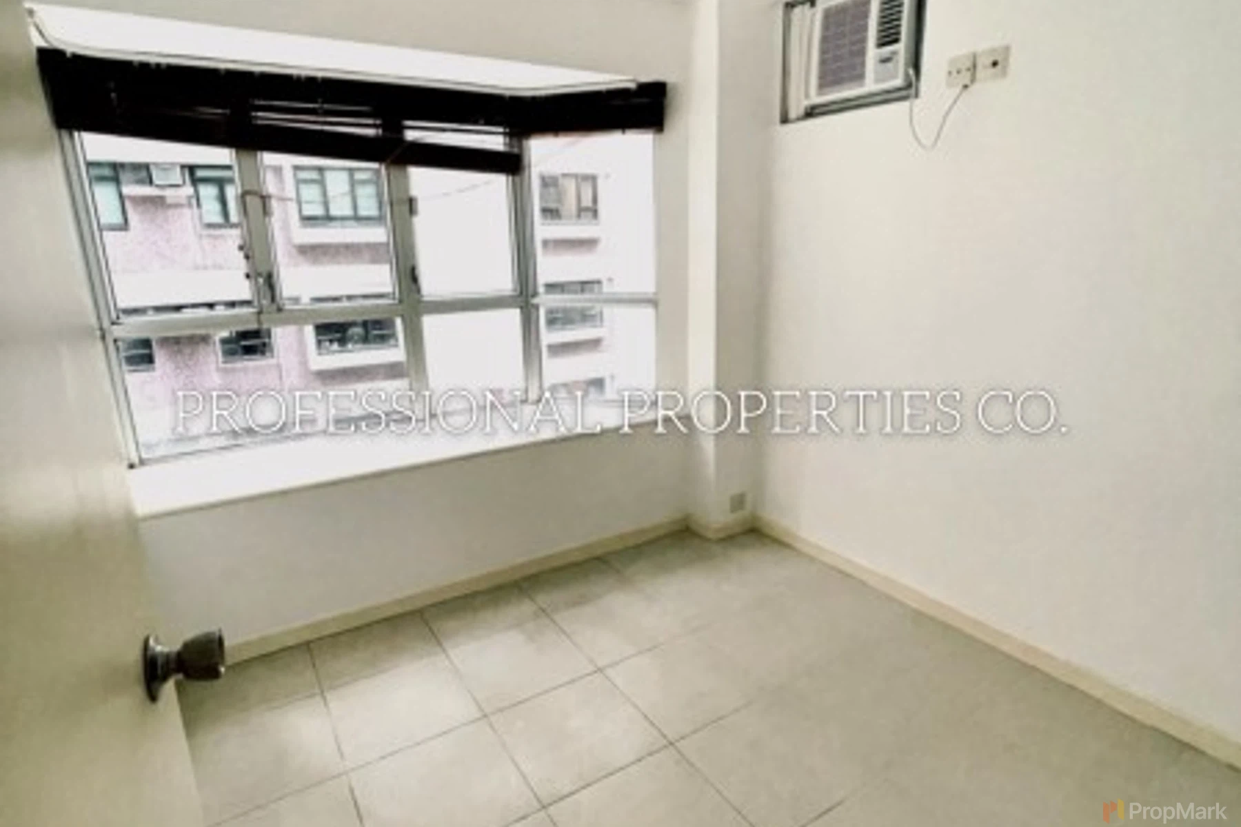 Sherwood Court - Photo 14