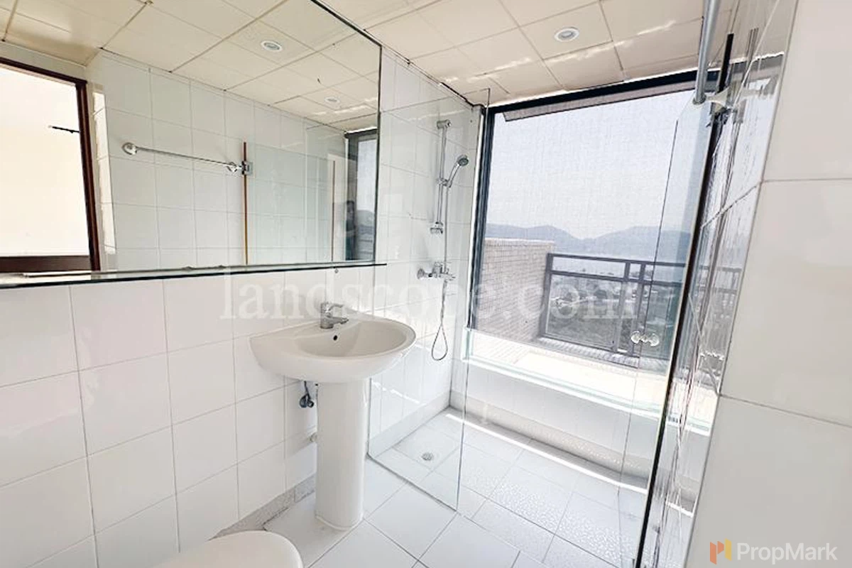 Cape Court - Photo 8