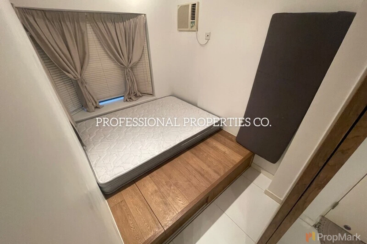 Lilian Court - Photo 5
