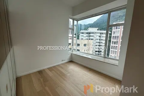 Conduit 18 - Photo 5