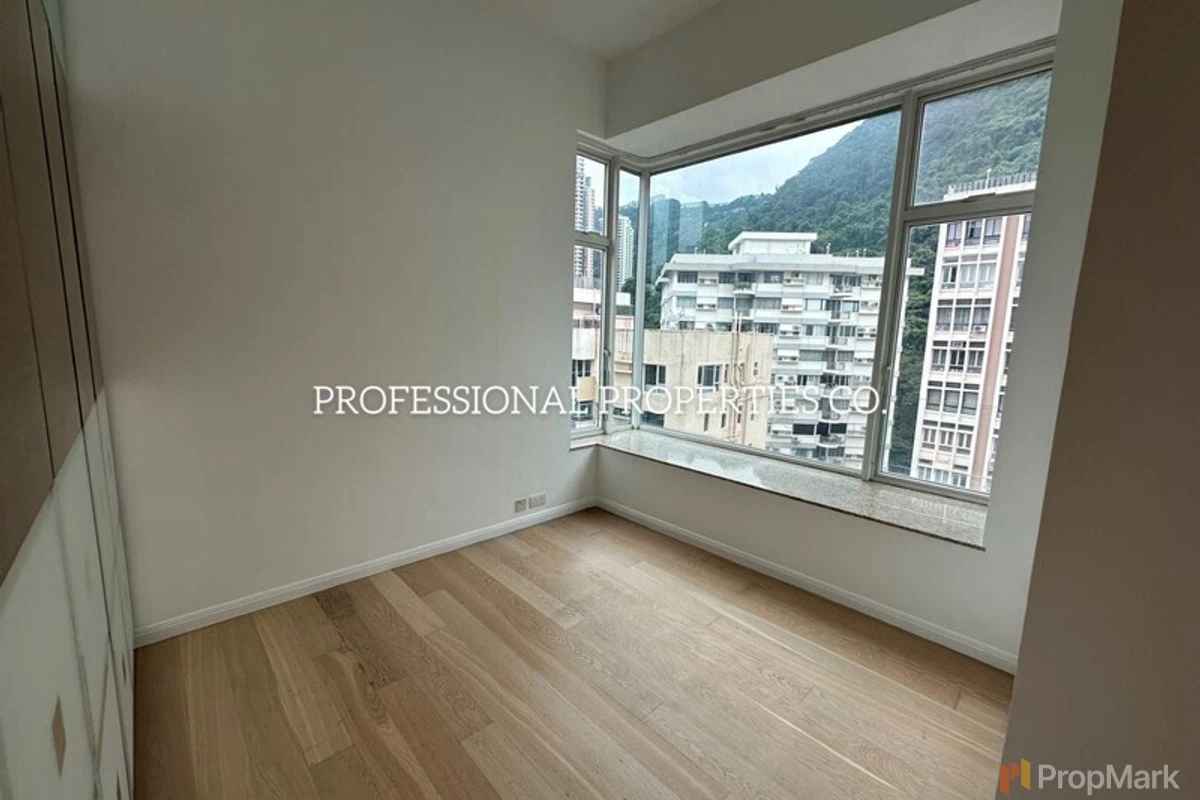 Conduit 18 - Photo 5