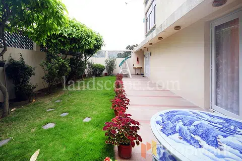 15 Moorsom Road - Photo 2