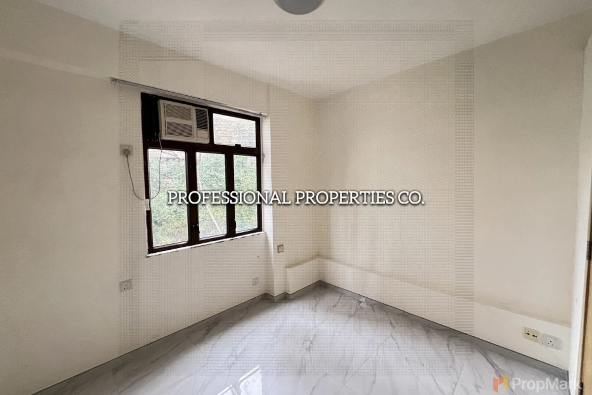 Gold Ning Mansion - Photo 2