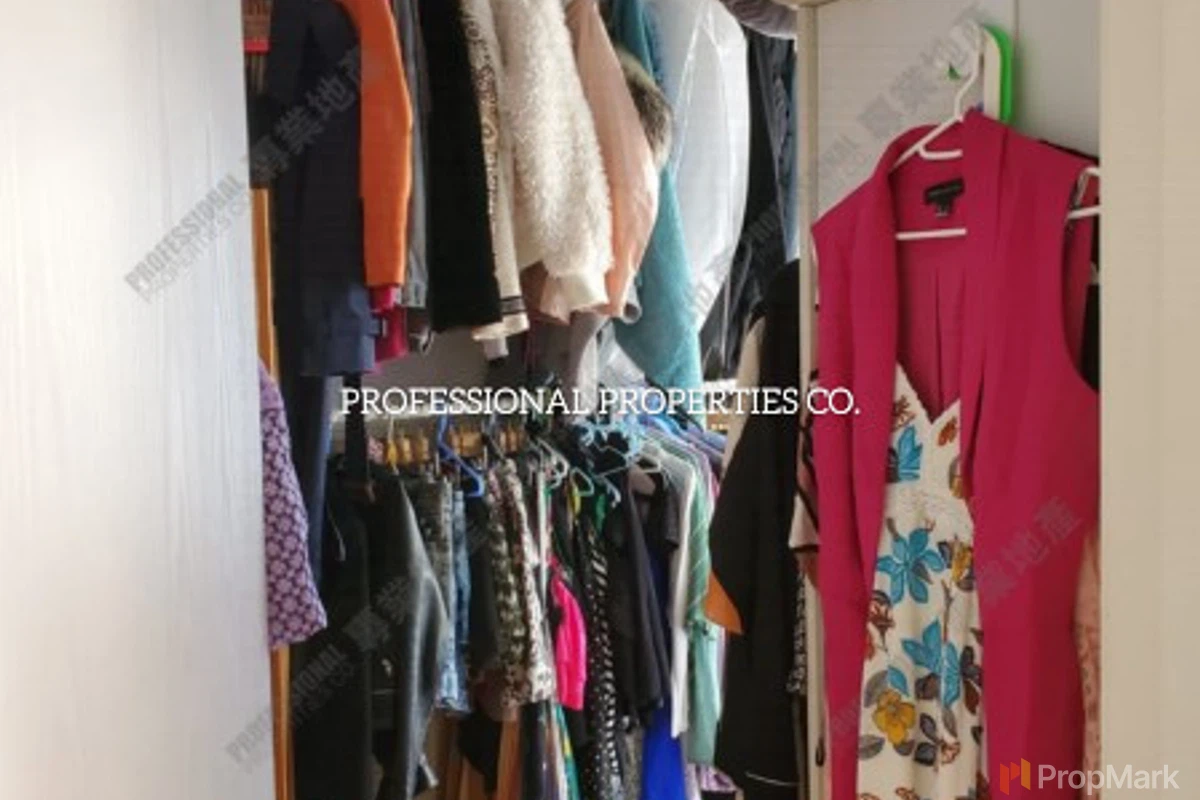 CentreStage - Photo 4