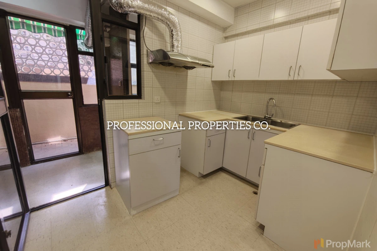 Wing On Lodge - Photo 14