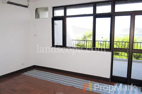 Tai Tam Crescent - Photo 4