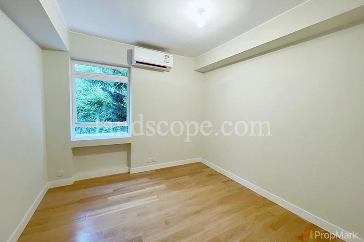 Unicorn Gardens - Photo 7