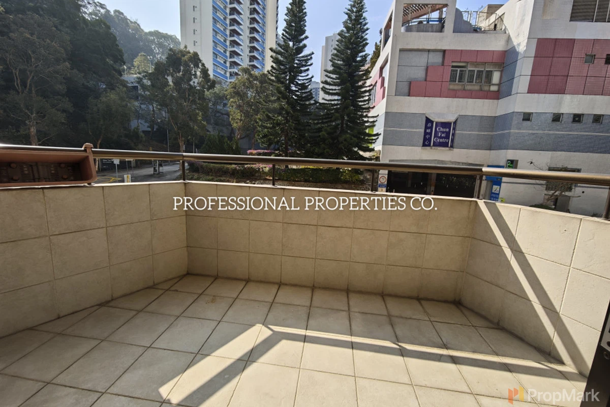 Elm Tree Towers - Photo 4