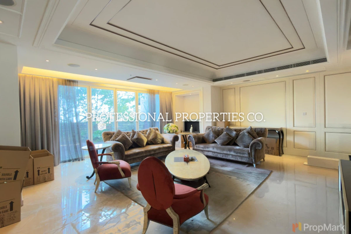 Strawberry Hill - Photo 3