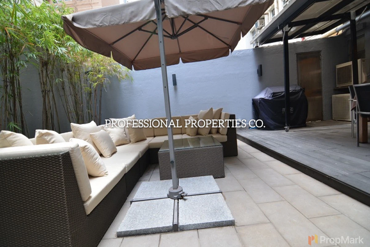Mandarin Court - Photo 6