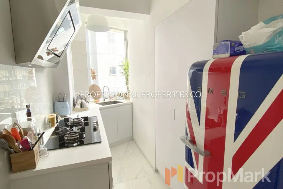 Arbuthnot House - Photo 1