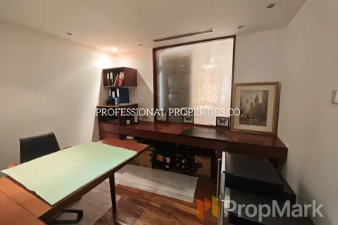 Elm Tree Towers - Photo 5