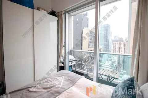 J Residence - Photo 3