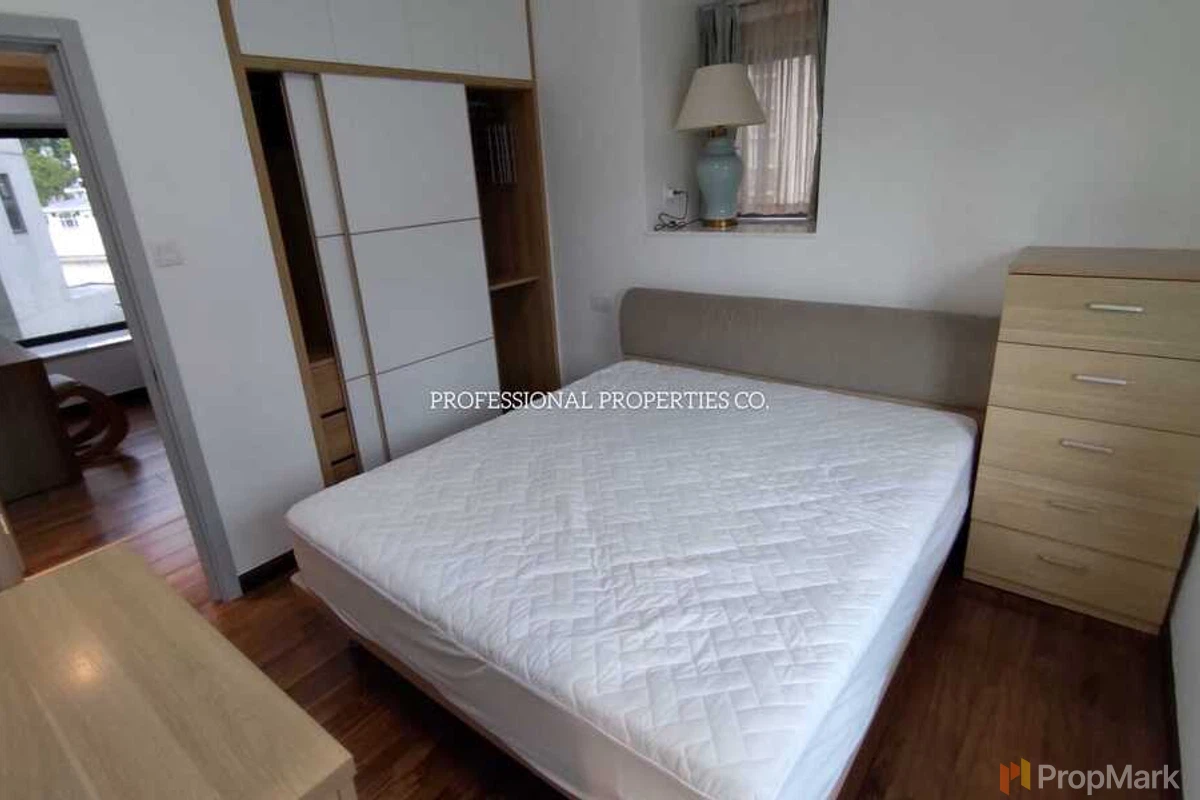 The Royal Court - Photo 8