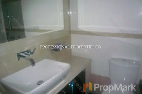 The Legend - Photo 3