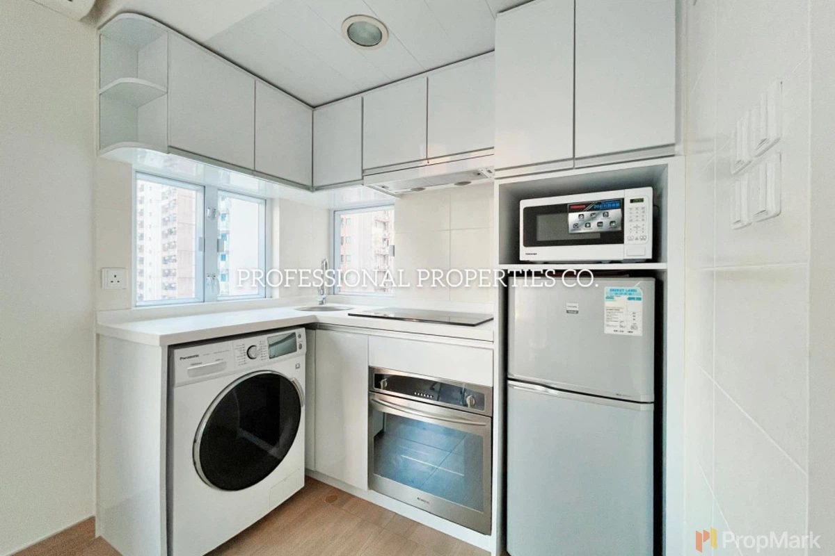 Ying Pont Building - Photo 2