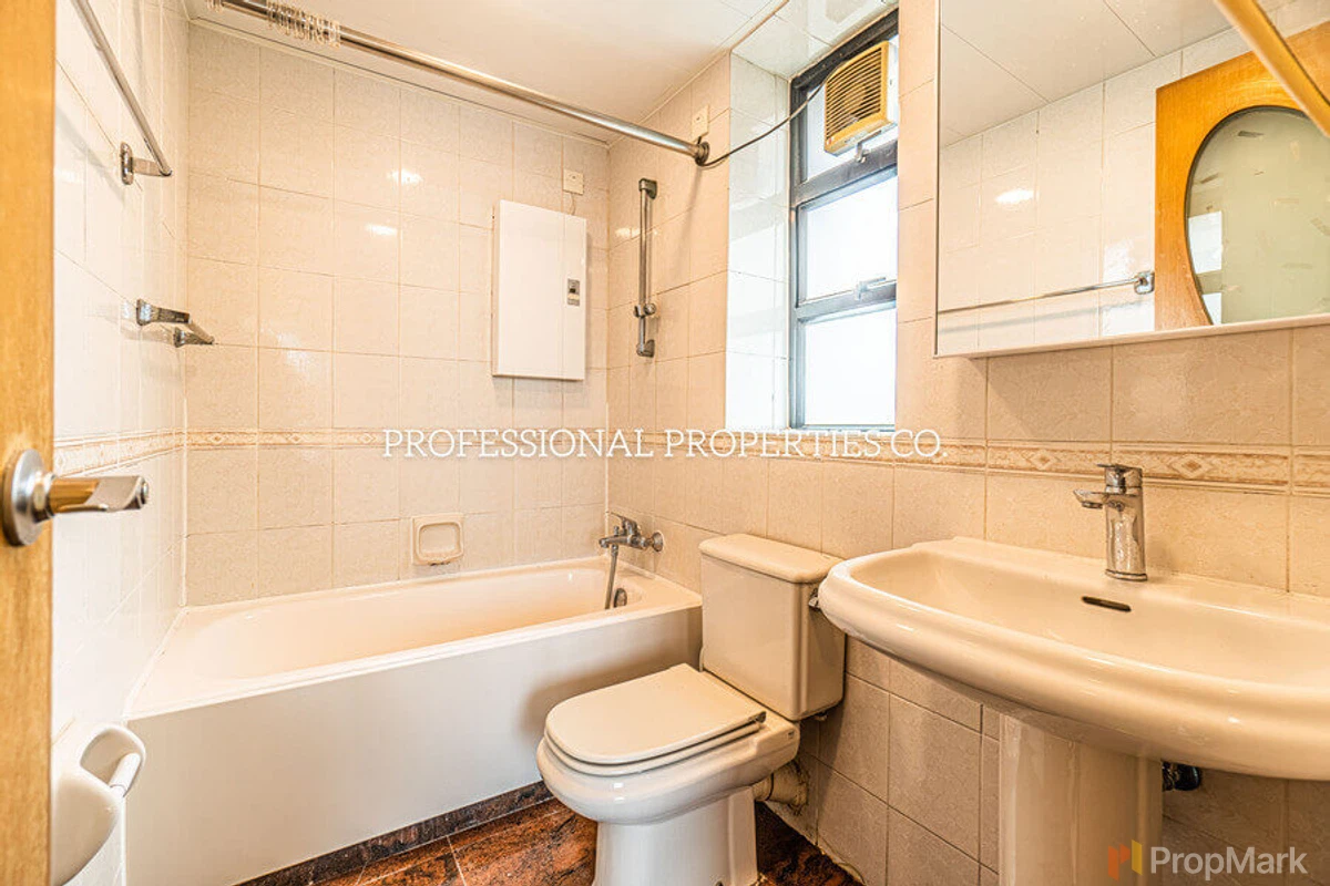 Ying Piu Mansion - Photo 3