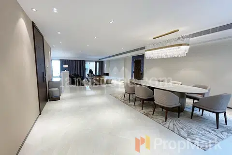 Grenville House - Photo 1