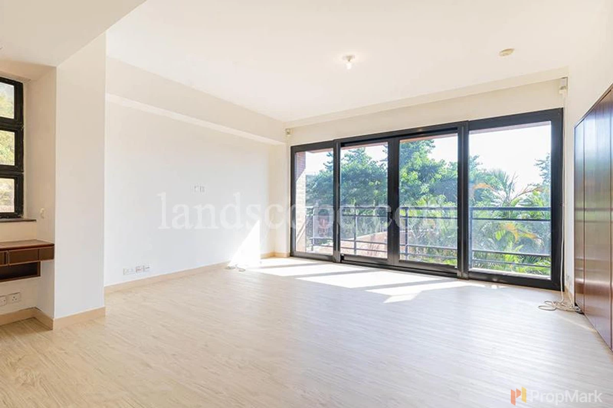 The Somerset - Photo 6