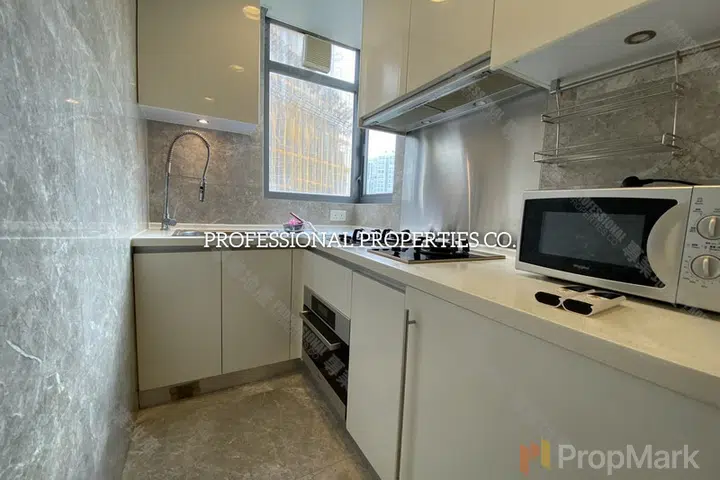 One Pacific Heights - Photo 4