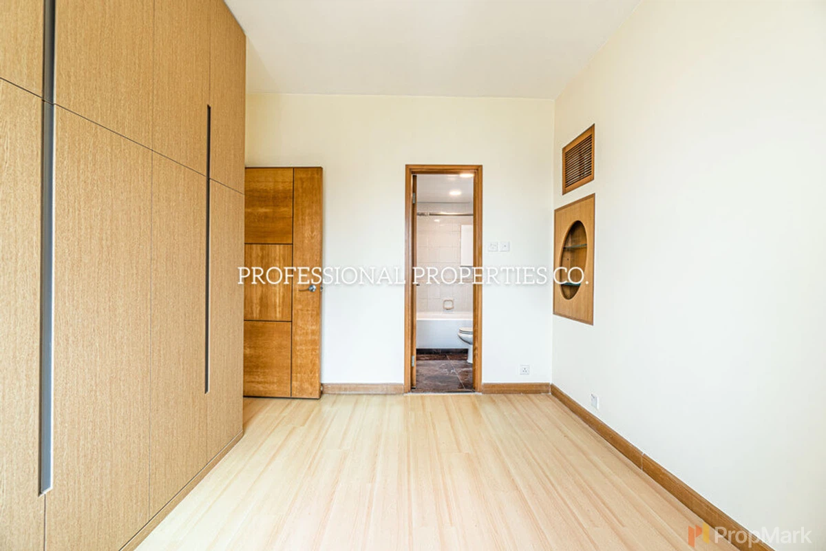 Ying Piu Mansion - Photo 9