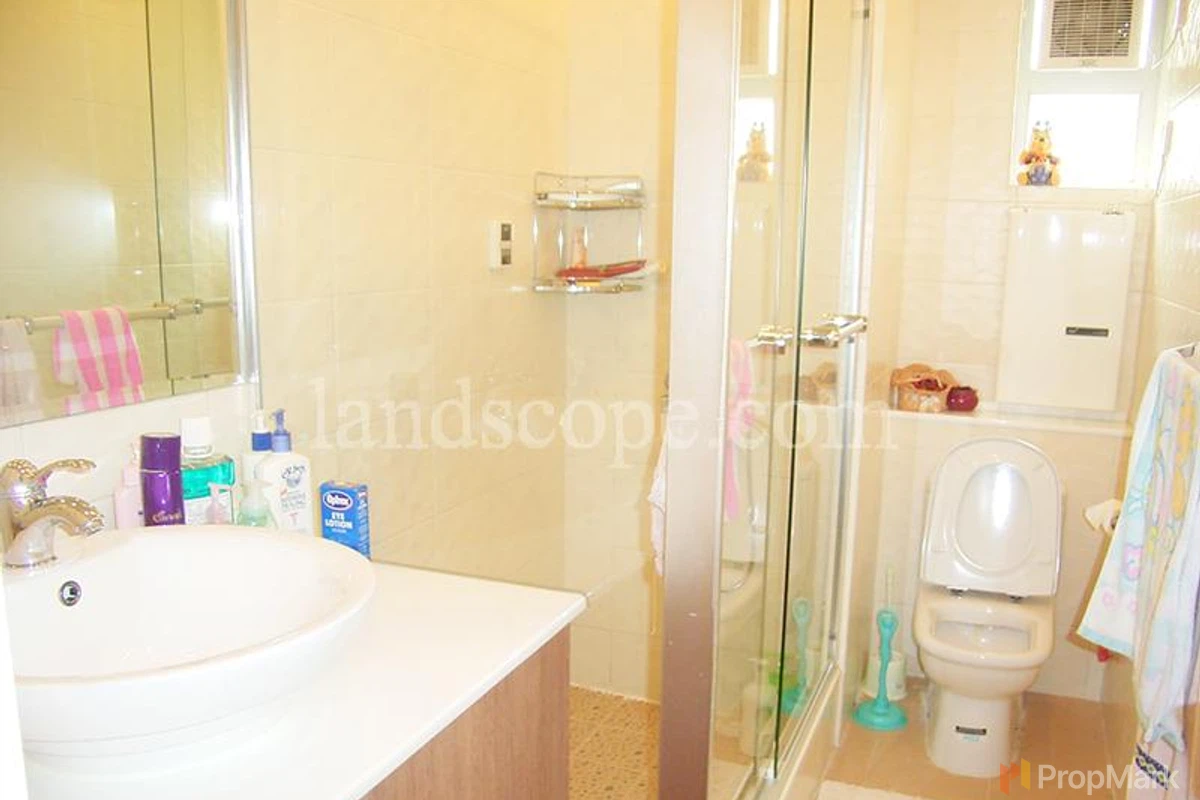 Summit Court - Photo 11