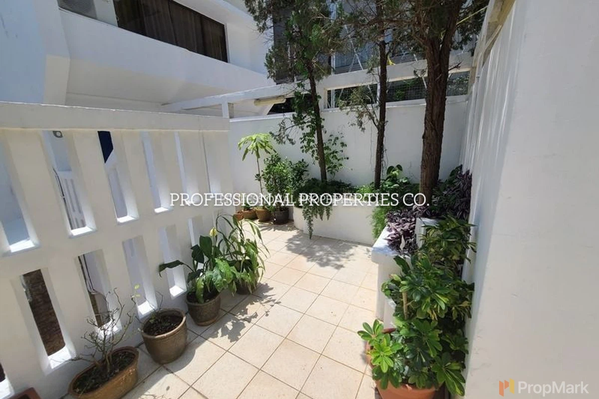 Coral Villas - Photo 13