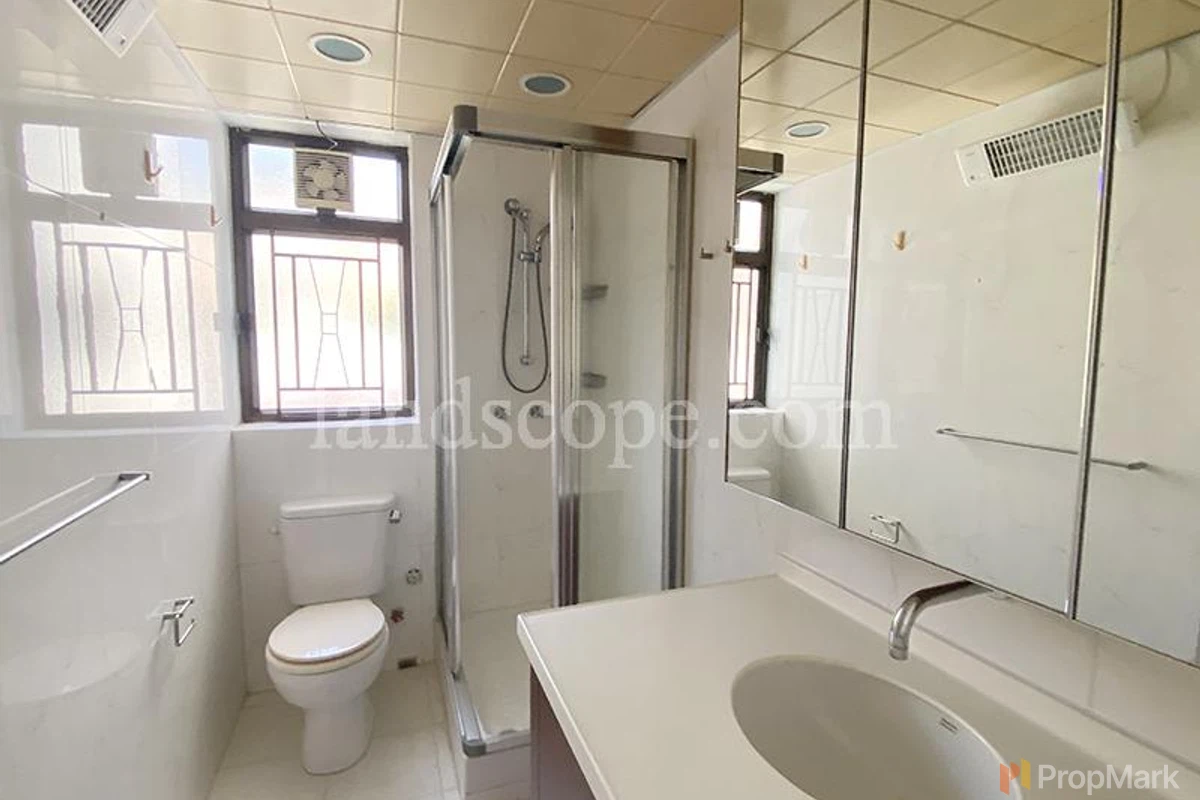 Repulse Bay Garden - Photo 10