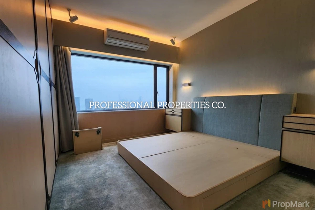 Yick King Building - Photo 14