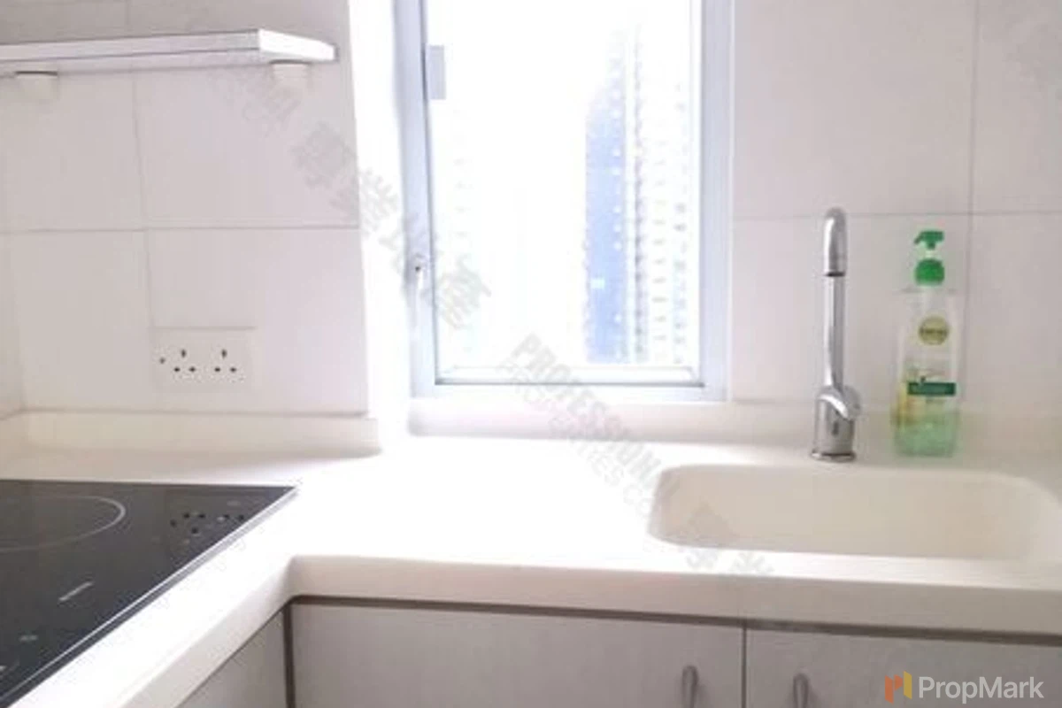 Kingearn Building - Photo 3