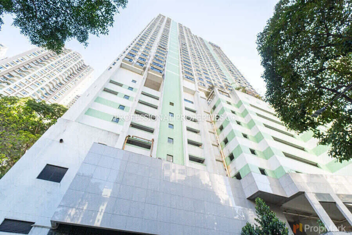 Lyttelton Garden - Photo 17