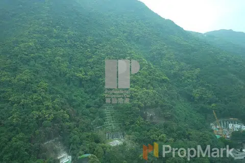 Imperial Court - Photo 5