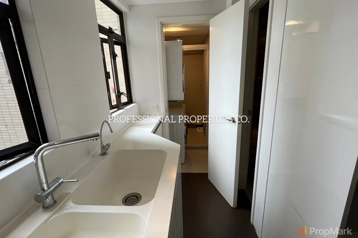 Flora Garden - Photo 17