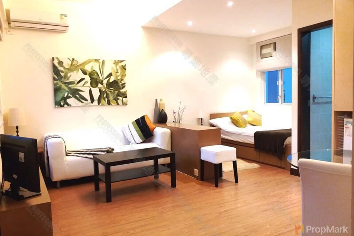 Kingearn Building - Photo 2