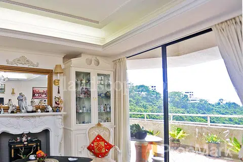 South Bay Towers - Photo 4