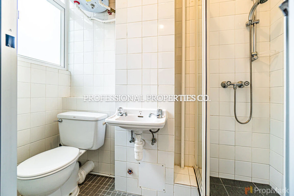 La Hacienda - Photo 20